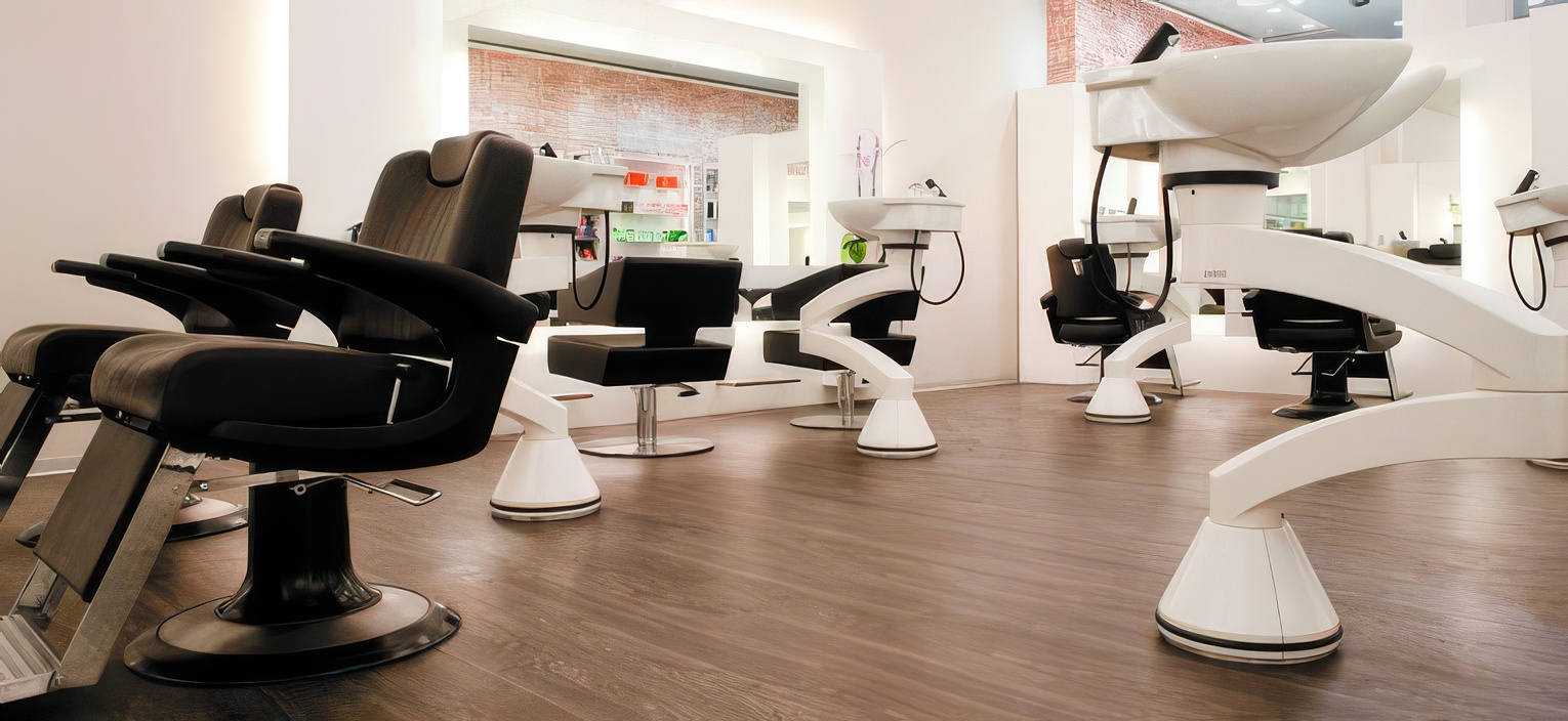 Stylingbereich bei Maison Astor im Glattzentrum